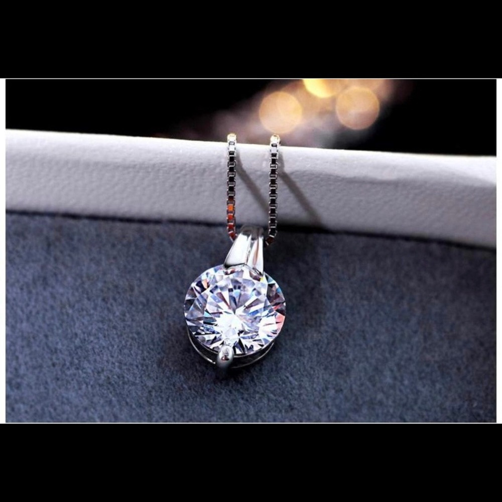 100% sterling silver necklace pendant with AAA CZ